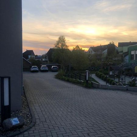 Moderne Wohnung Mit 4 Betten Bochum Exterior foto