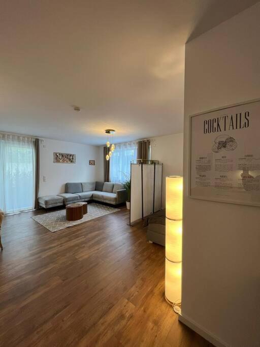 Moderne Wohnung Mit 4 Betten Bochum Exterior foto